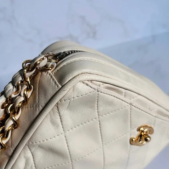 Chanel Cream Quilted Leather Crossbody Bag - Picture 9 of 12